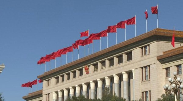 金斧子配资 中美不会脱钩，6.5万亿外债即将到期，美国这次输得心服口服了吗